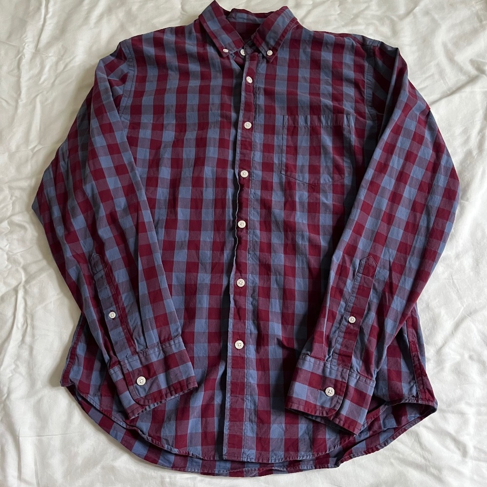 J Crew Button Down Shirt Men's M Blue Red Checkered Long Sleeve Plaid Cotton.